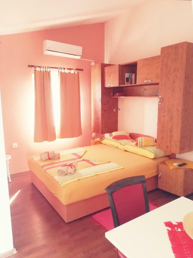 Apartmani Babic Vir Exterior foto