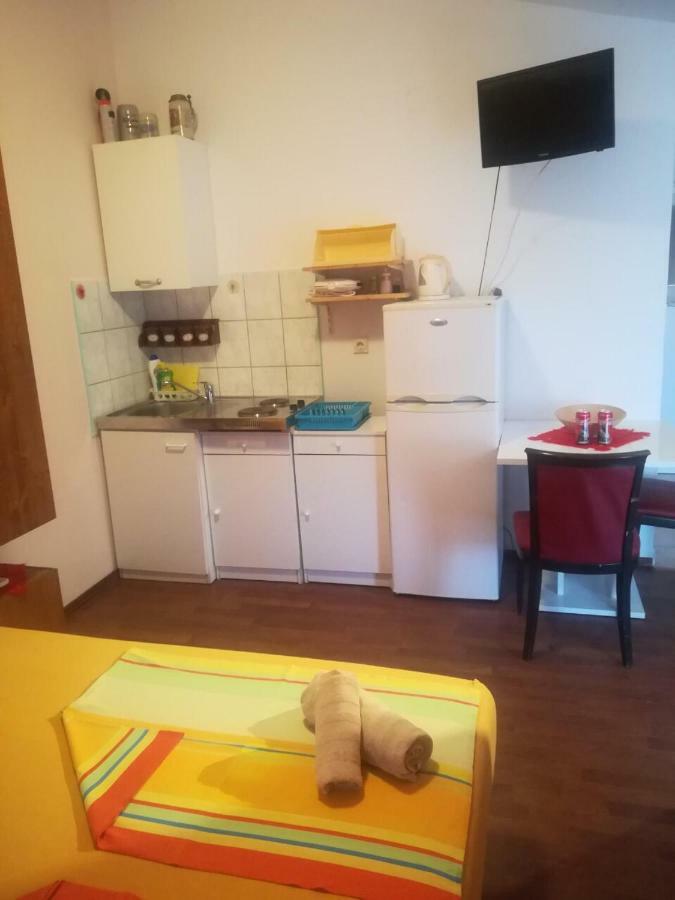 Apartmani Babic Vir Exterior foto